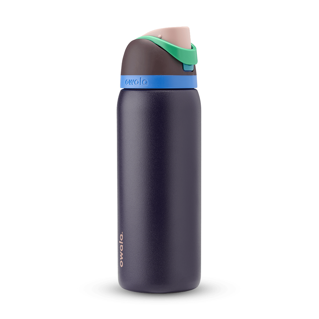 FreeSip® - Color outside the cupholder.