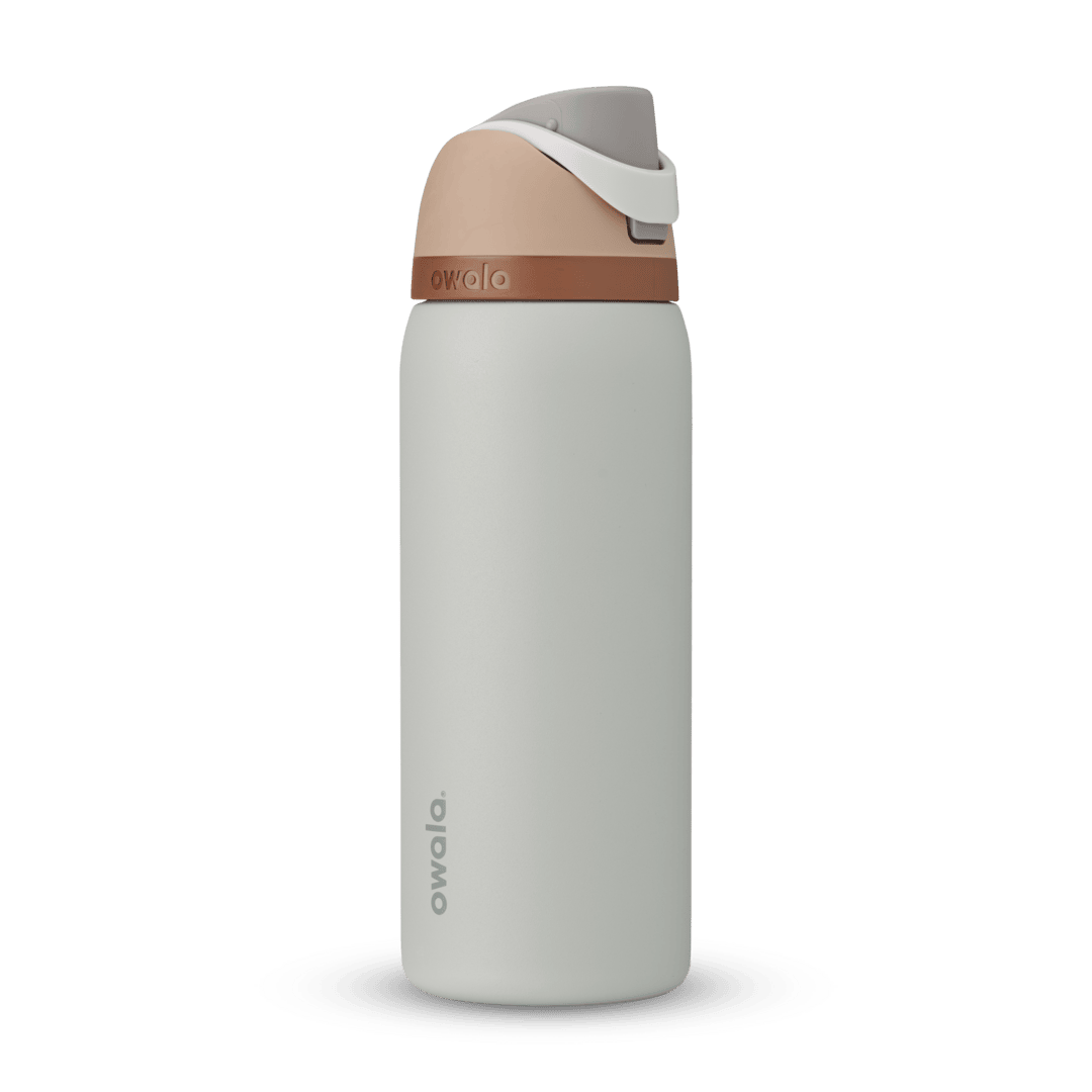 FreeSip® - Color outside the cupholder.