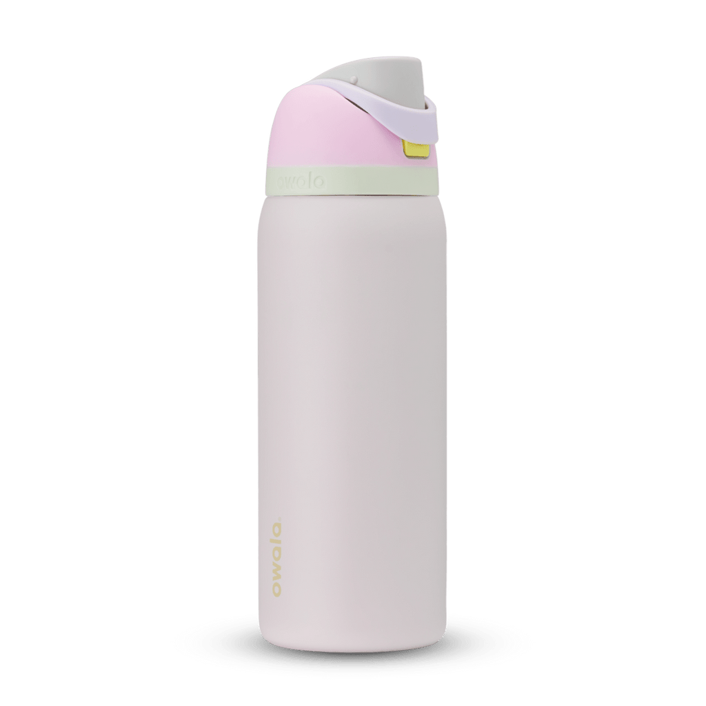 FreeSip® - Color outside the cupholder.