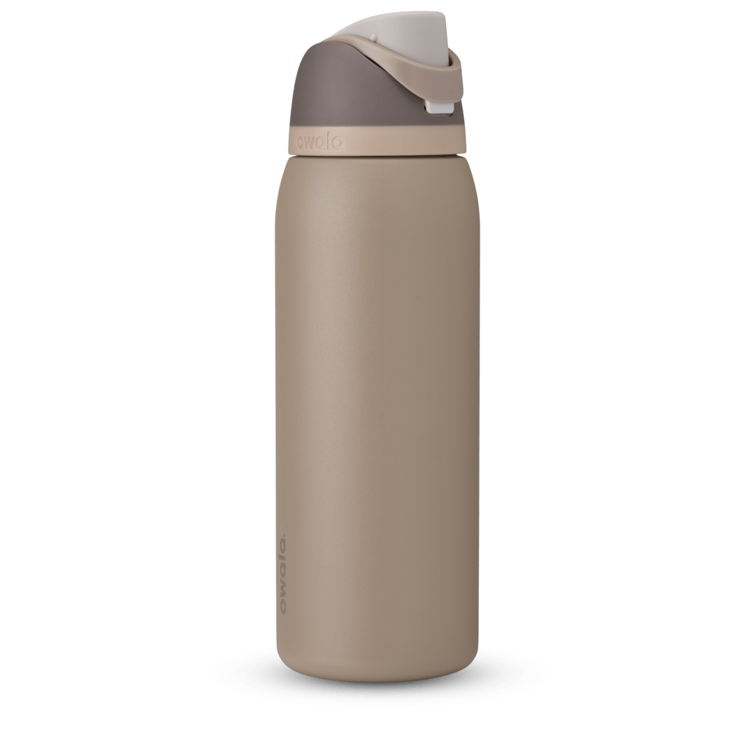 FreeSip® - Color outside the cupholder.