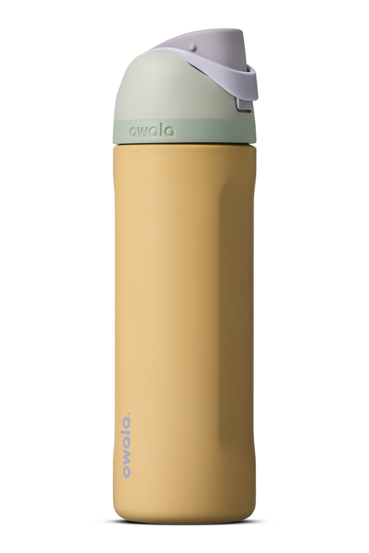 FreeSip® - Color outside the cupholder.