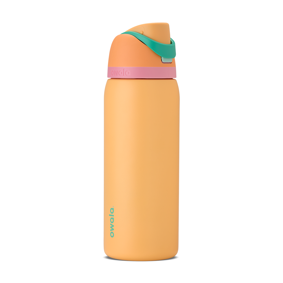 FreeSip® - Color outside the cupholder.