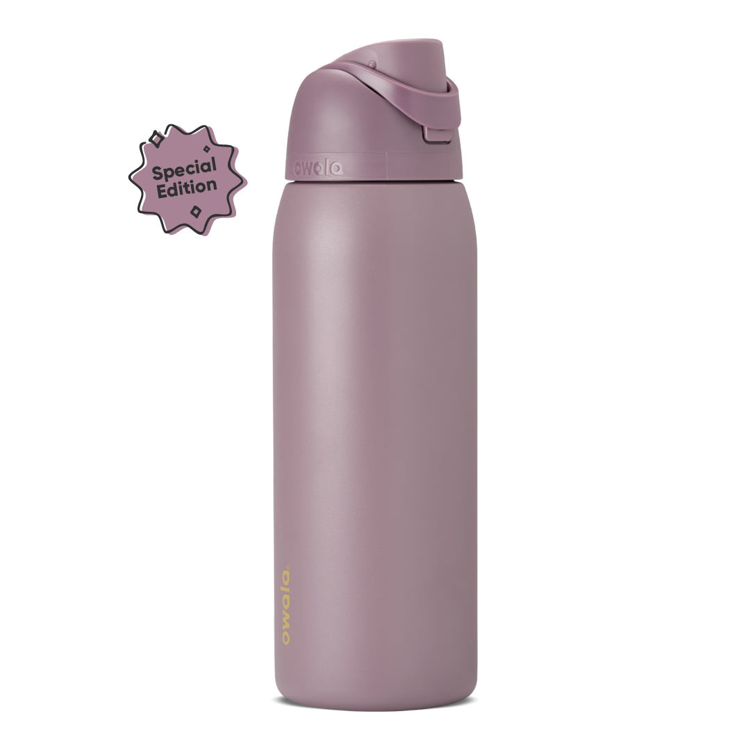FreeSip® - Color outside the cupholder.