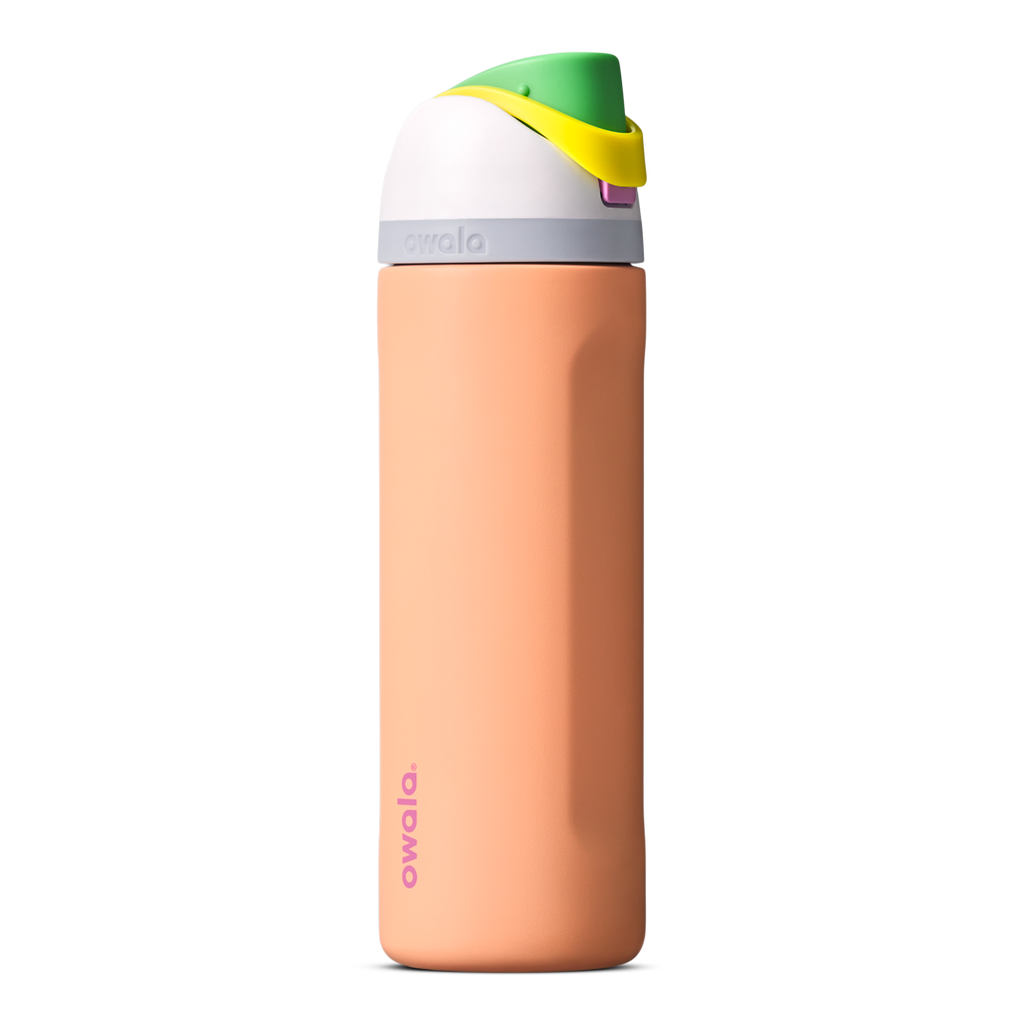 FreeSip® - Color outside the cupholder.