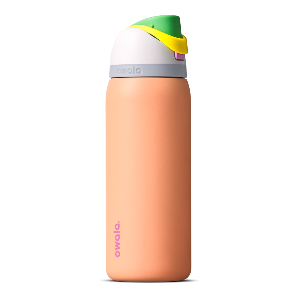 FreeSip® - Color outside the cupholder.