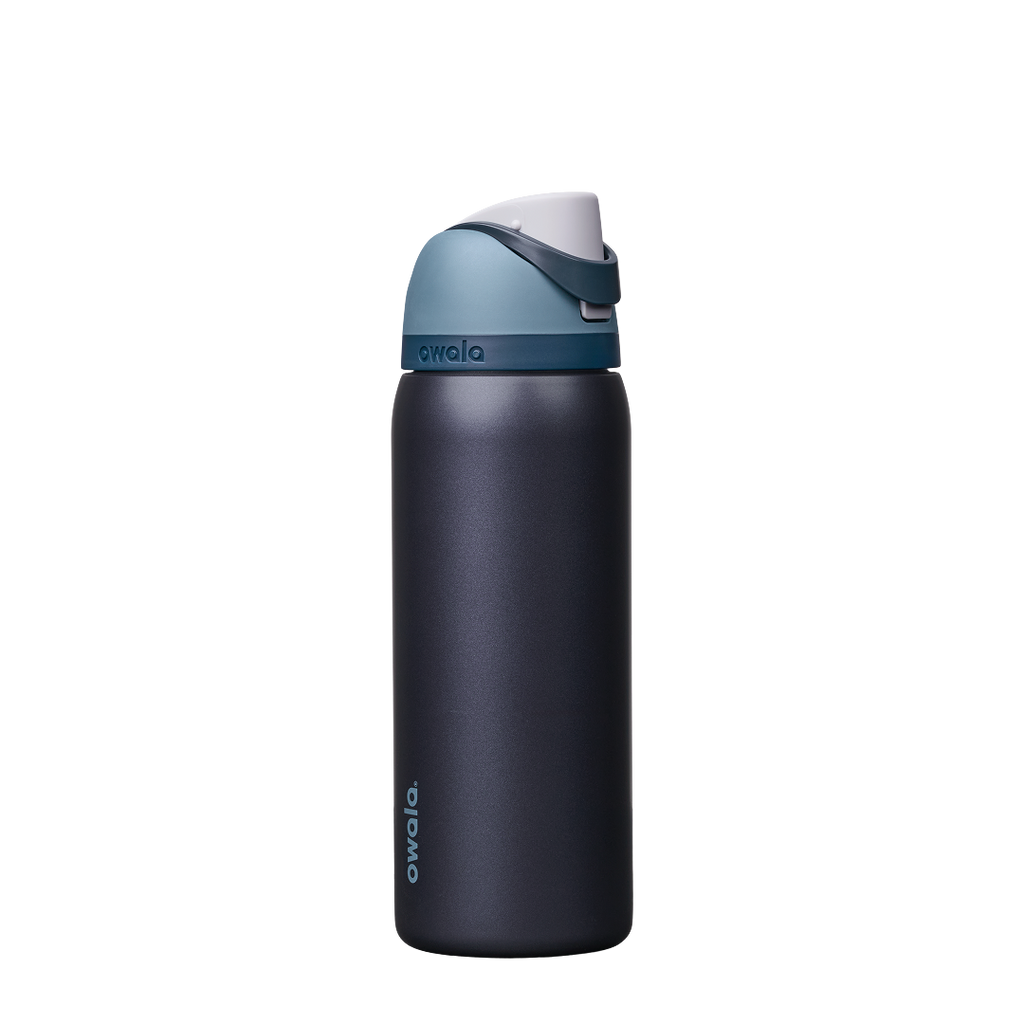FreeSip® - Color outside the cupholder.