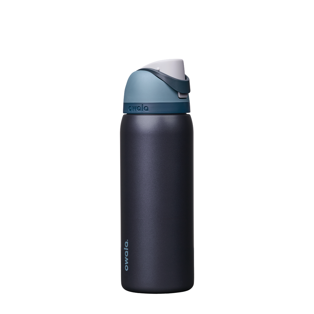 FreeSip® - Color outside the cupholder.