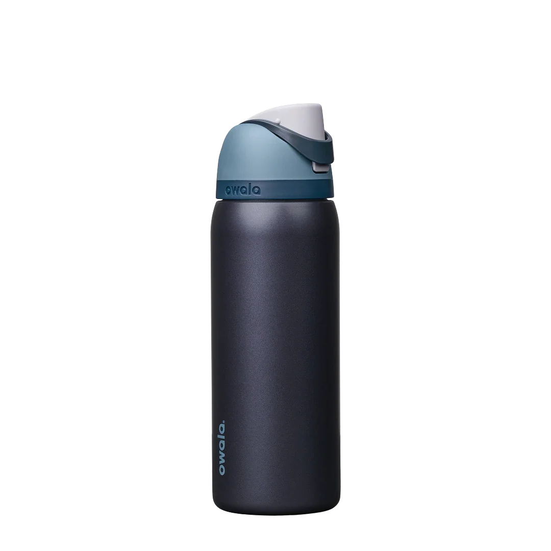 FreeSip® - Color outside the cupholder.