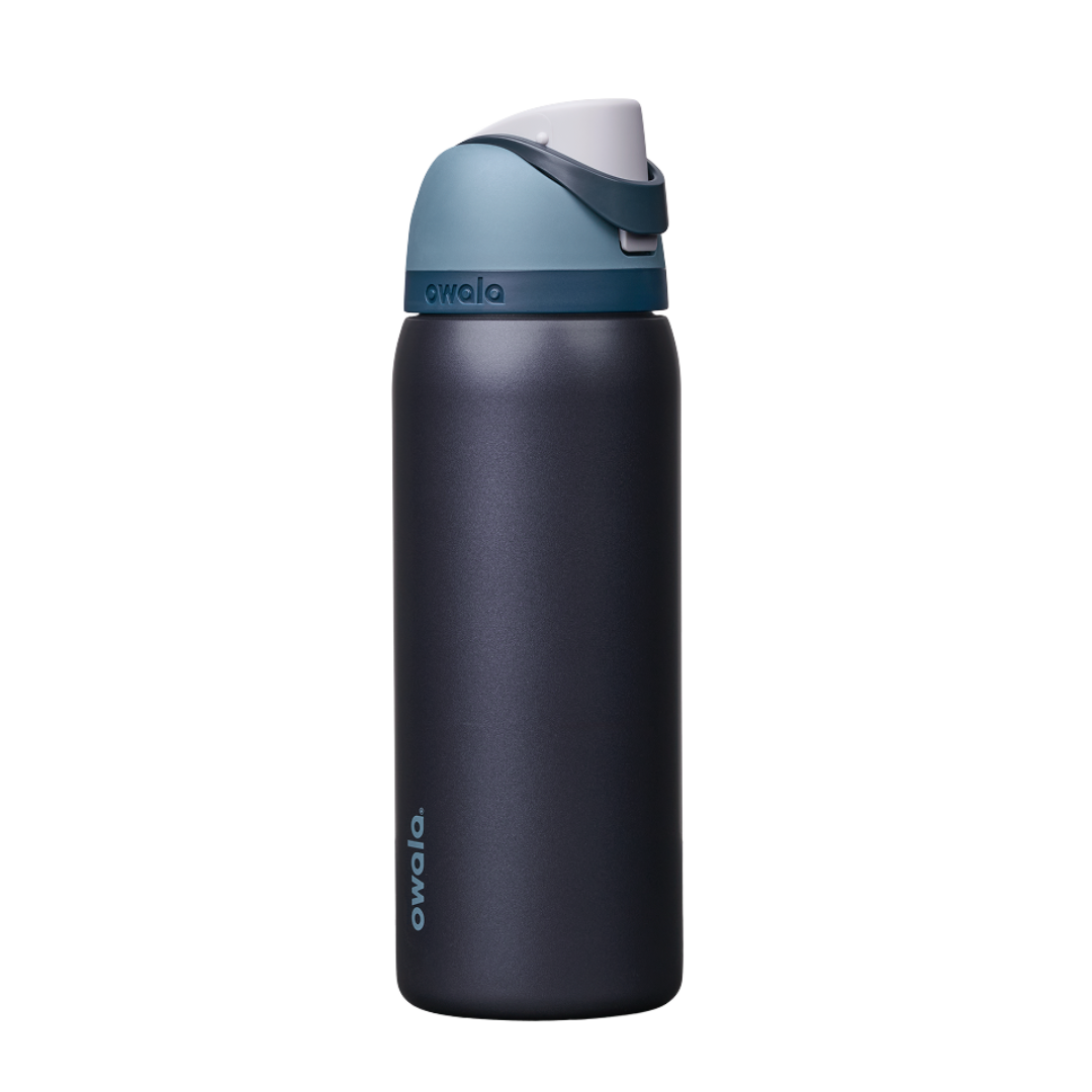 FreeSip® - Color outside the cupholder.
