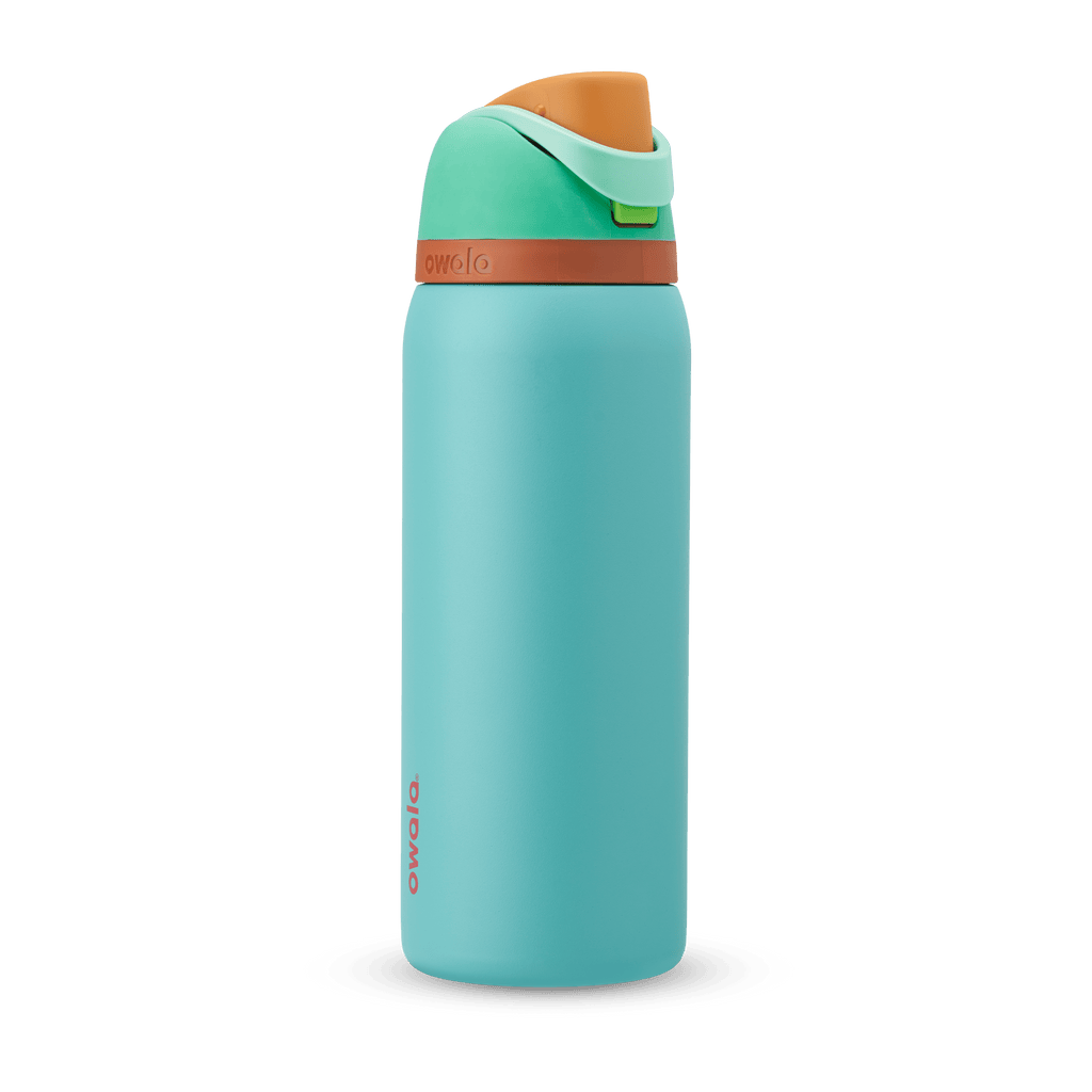 FreeSip® - Color outside the cupholder.