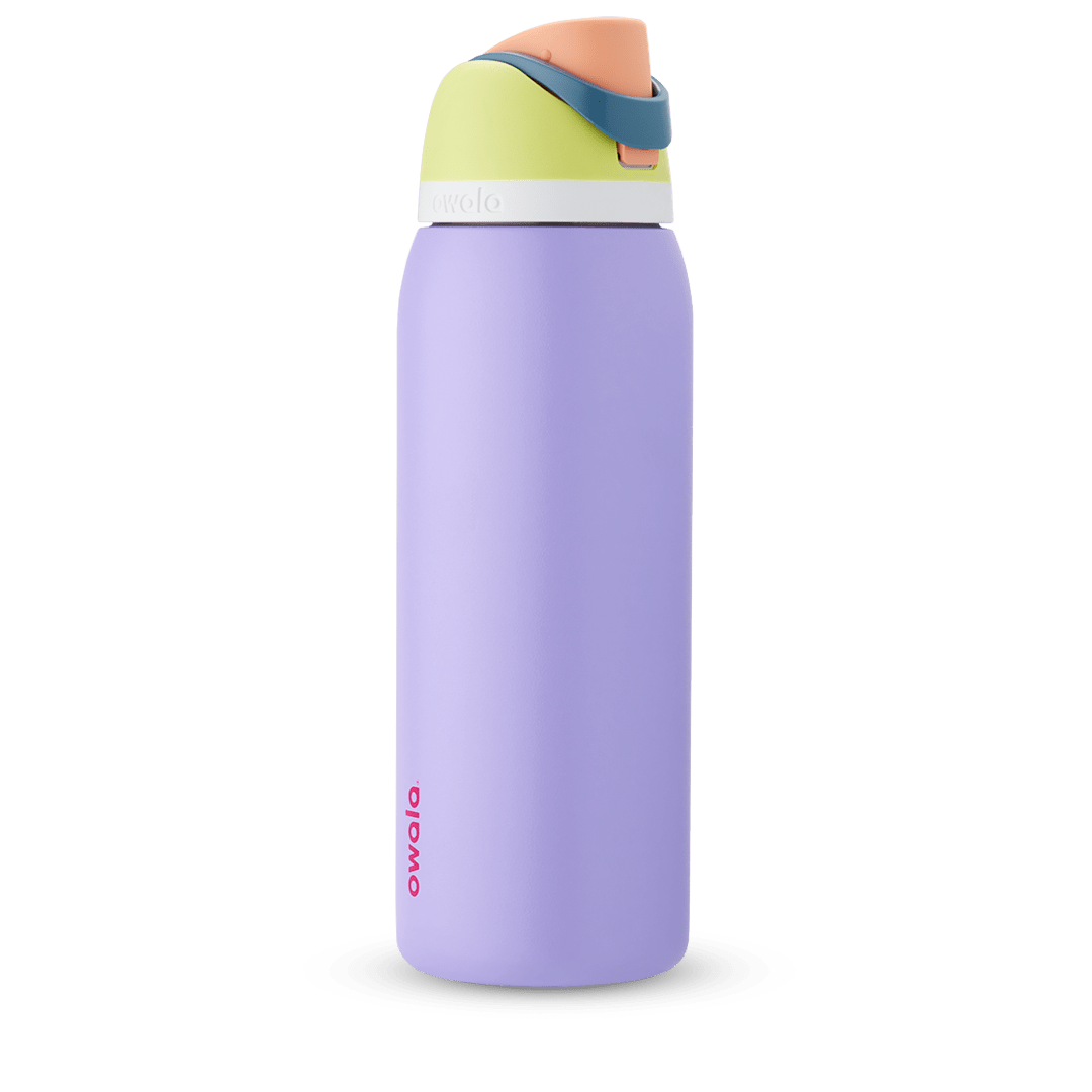 FreeSip® - Color outside the cupholder.