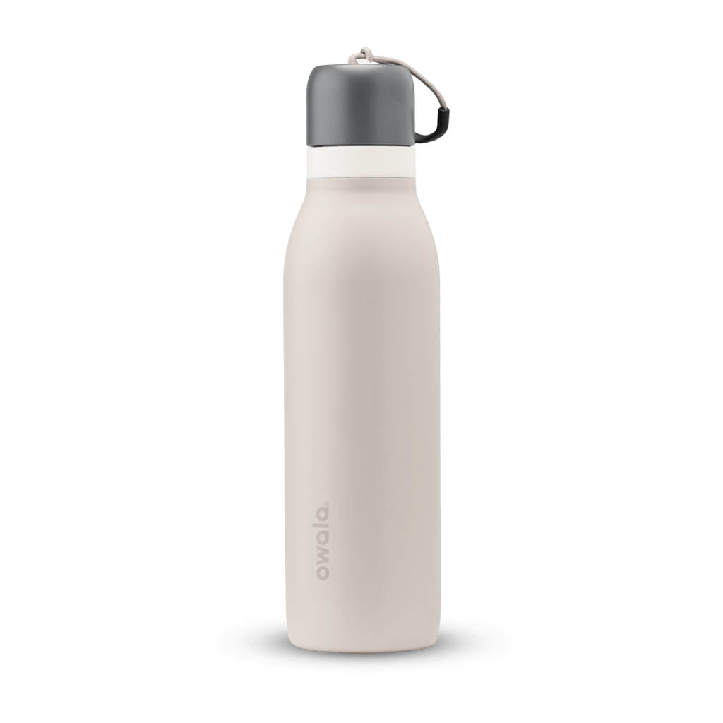 FreeSip Twist UK 18oz, off-white cream insulated water bottle with gray twist cap and carry loop
